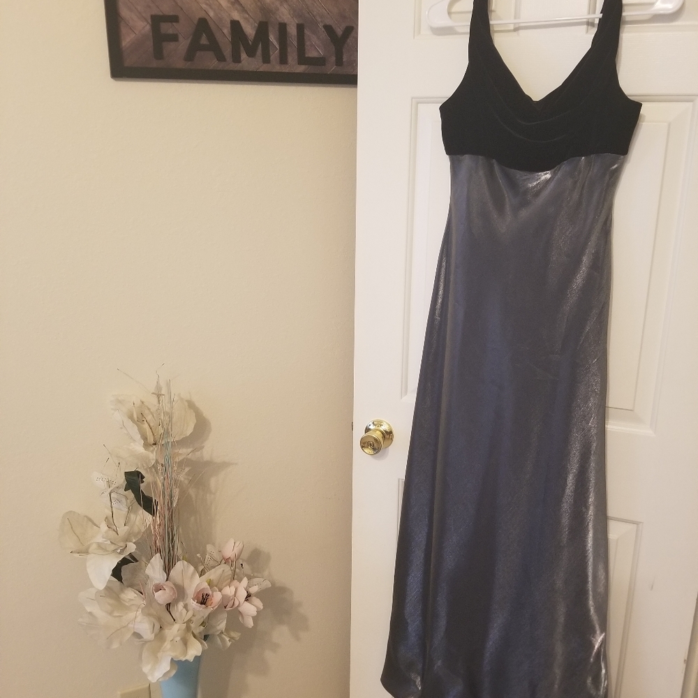 Michael Angelo Silver/black velvet top Dress